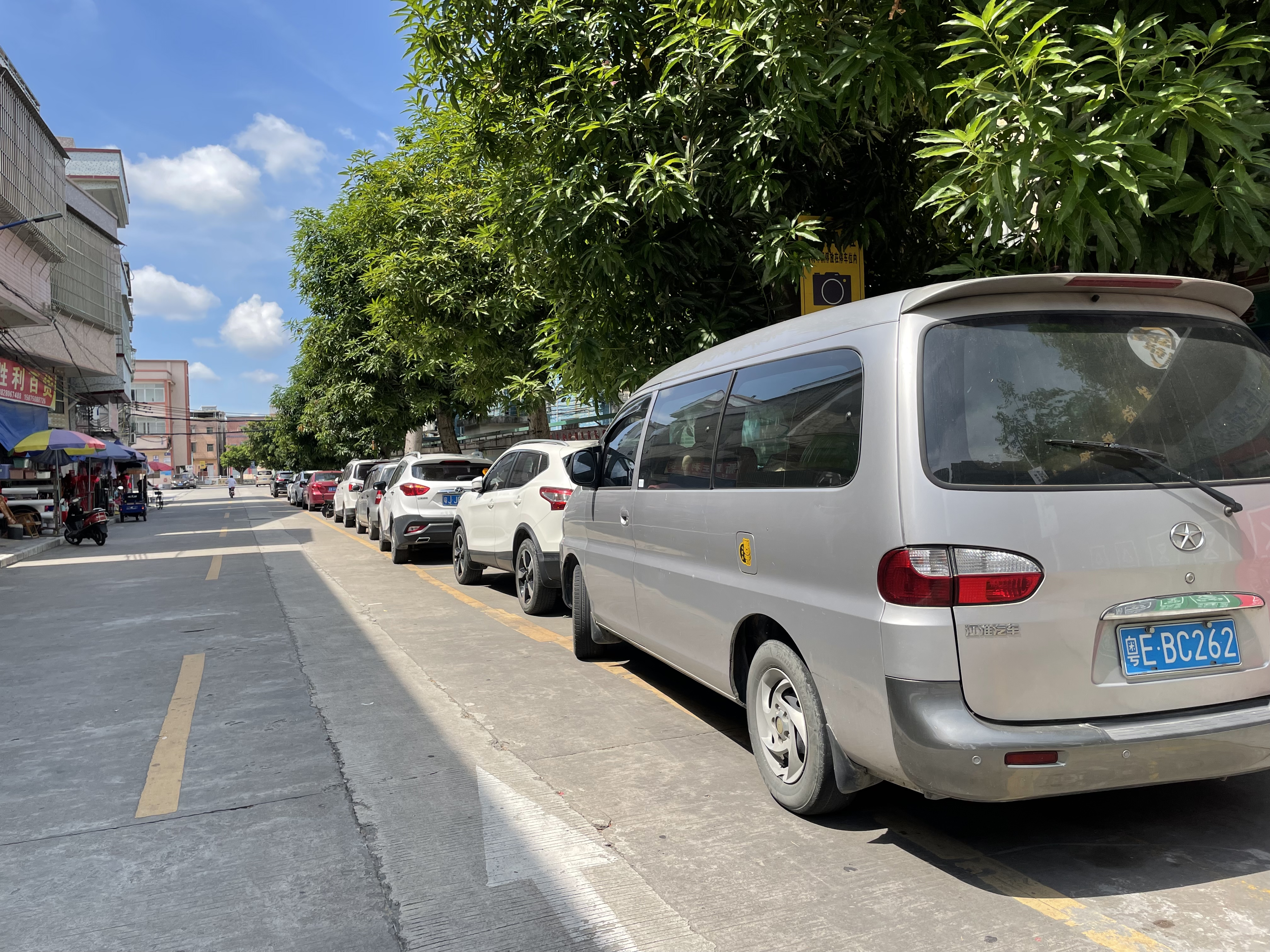 3墟鎮(zhèn)停車(chē)位.jpg